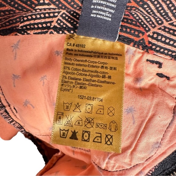 SCOTCH & SODA La Femme Selon Marie Sahara Social Printed Mid Rise Shorts - Picture 6 of 9